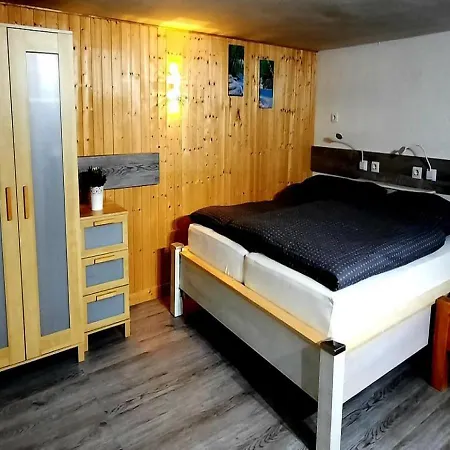 Exklusive Naturoase Direkt Am Ars Natura Wanderweg Mit Panoramablick Auf דירה מלסונגן