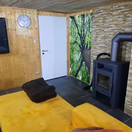 Exklusive Naturoase Direkt Am Ars Natura Wanderweg Mit Panoramablick Auf アパート メルズンゲン